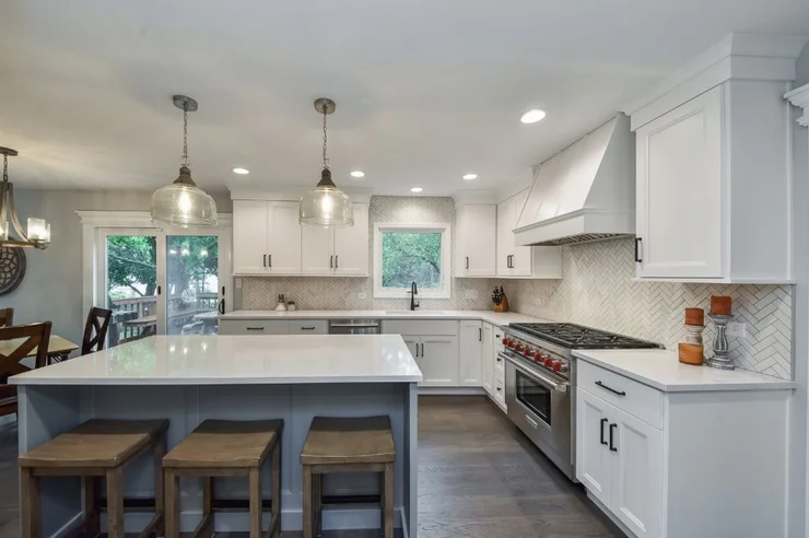 Clean & Transitional Kitchen Remodel
