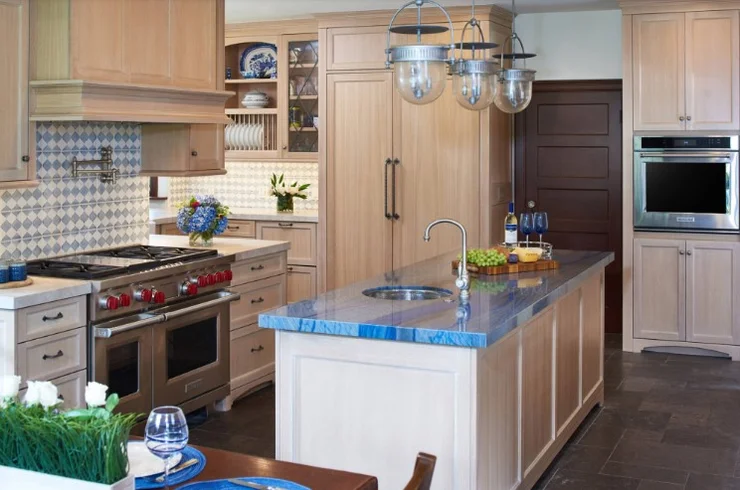 Kitchen Transformation: From Traditional to Modern Elegance