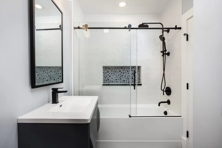 Sleek & Functional Bathroom Renovation